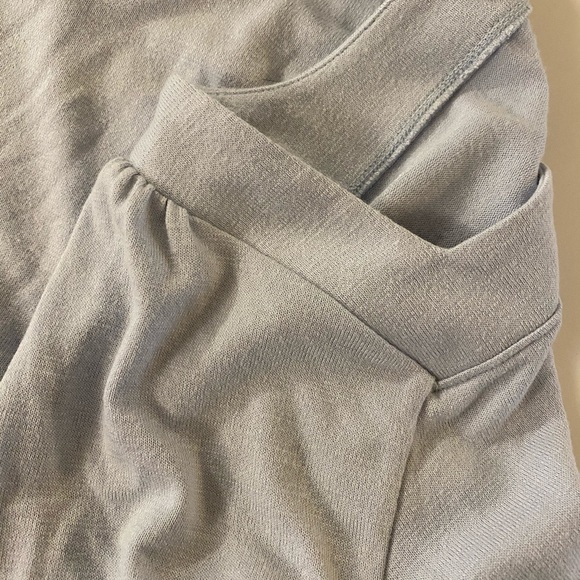 LOFT SQUARE NECKLINE LONGSLEEVE - Picture 4 of 5